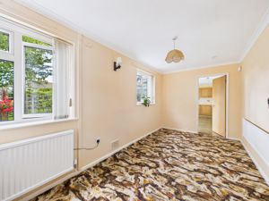 Dining- click for photo gallery